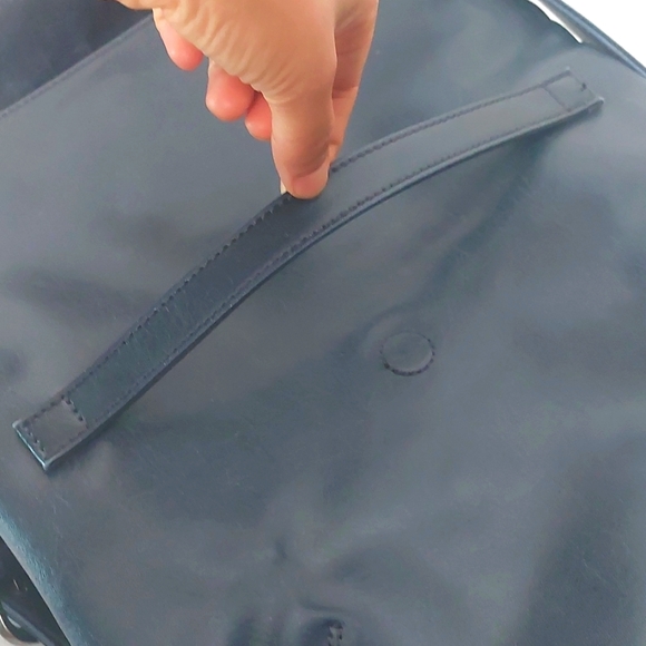 Matt & Nat Navy Blue Handbag Crossbody Bag Purse - Picture 5 of 13